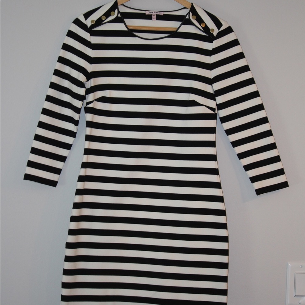 Juicy couture black/white long sleeve stripe dress